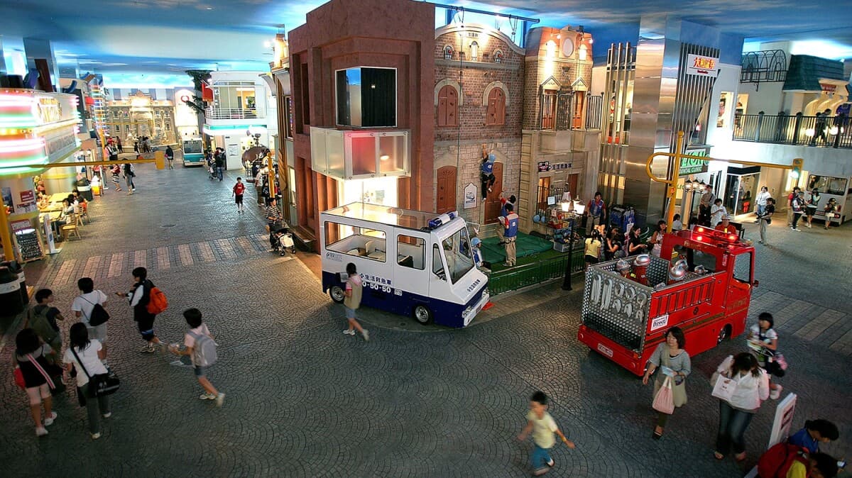 Kidzania